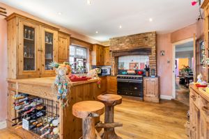 Photo 25- click for photo gallery